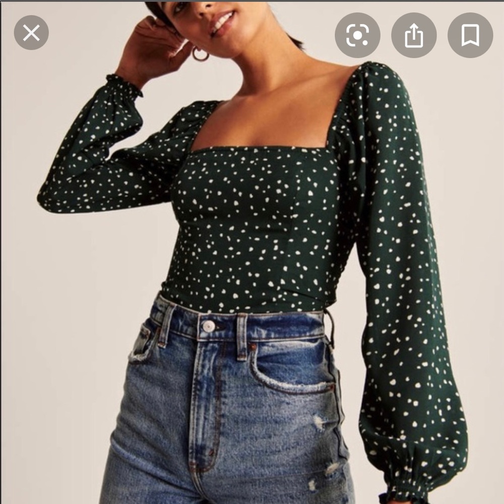 Puff sleeve top